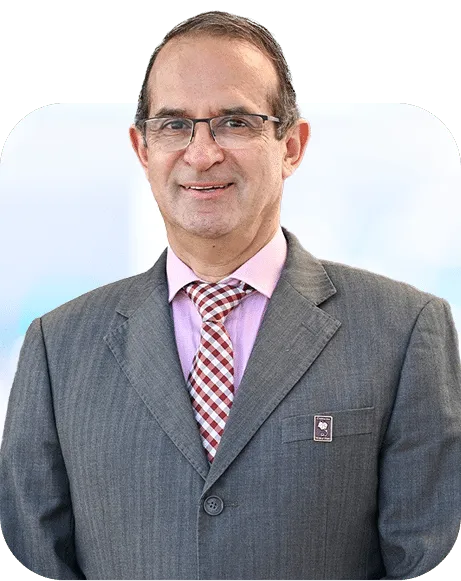 Dr. César Amescua